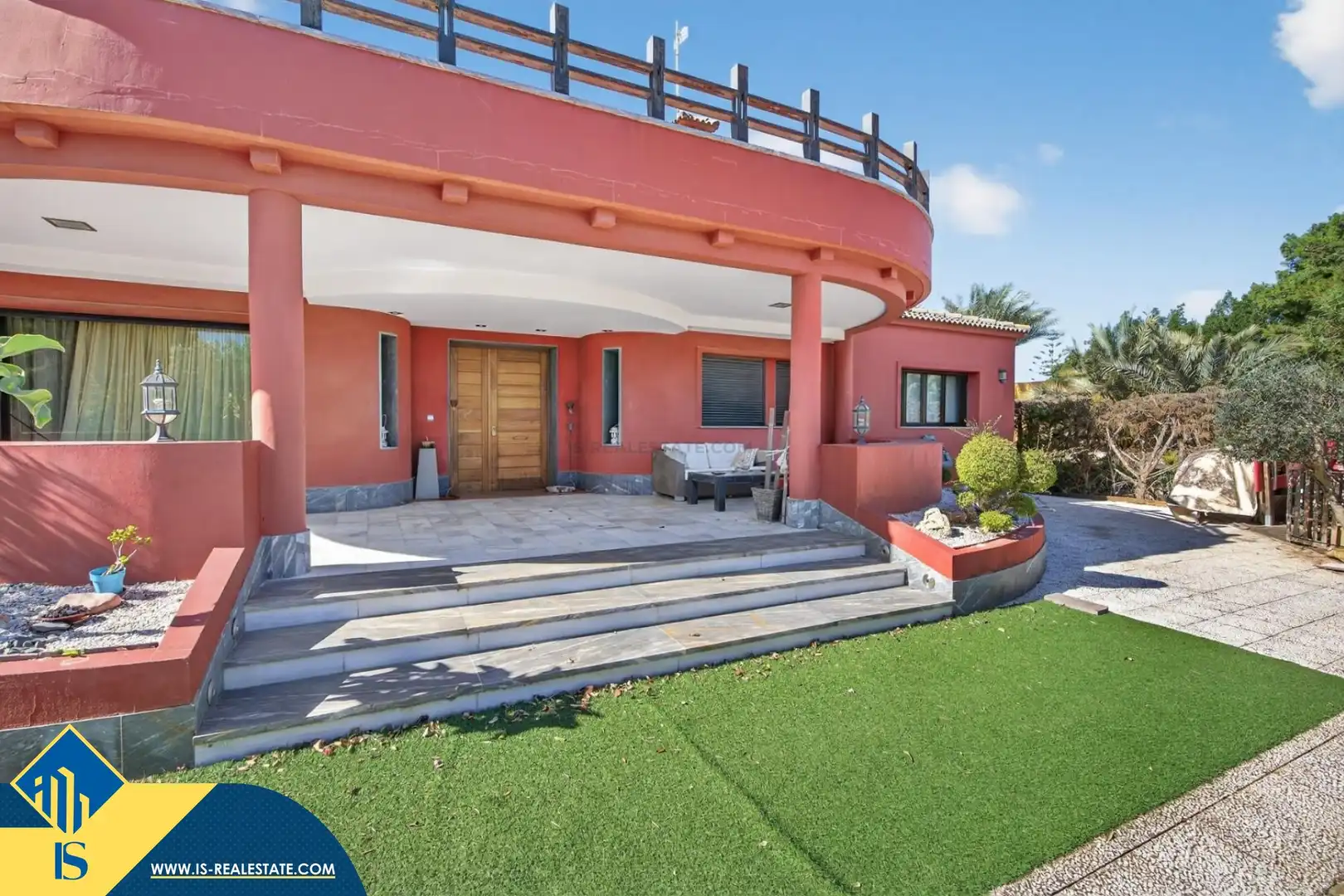 Vista exterior de Casa o chalet en venta en Elche / Elx con Terraza, Piscina y Amueblado