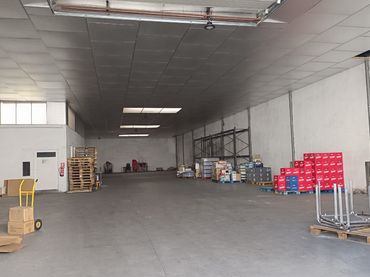Nave industrial in vendita a Calle Argentina