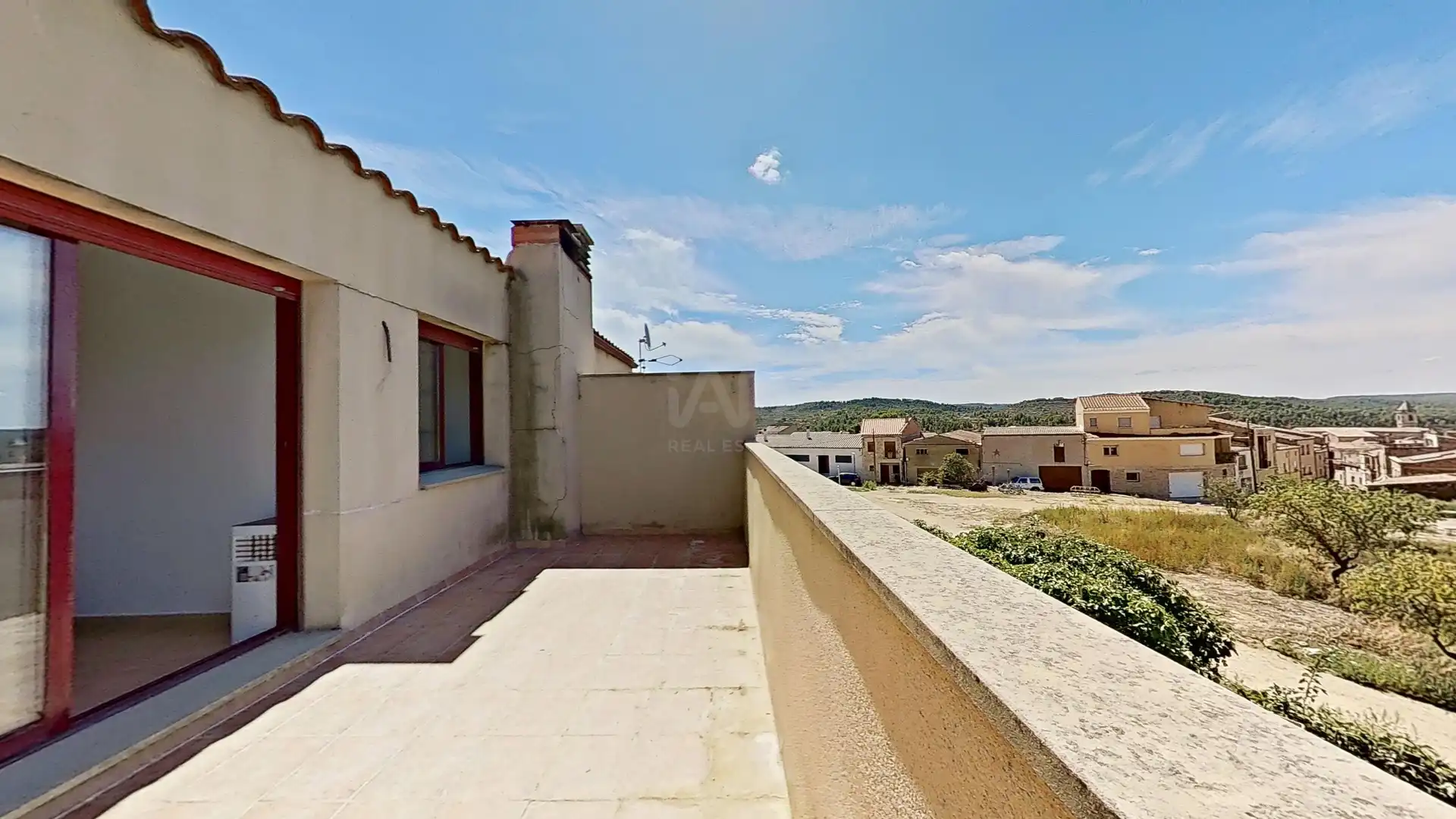Terrasse von Einfamilien-Reihenhaus zum Verkauf in Cervià de Les Garrigues mit Heizung und Terrasse
