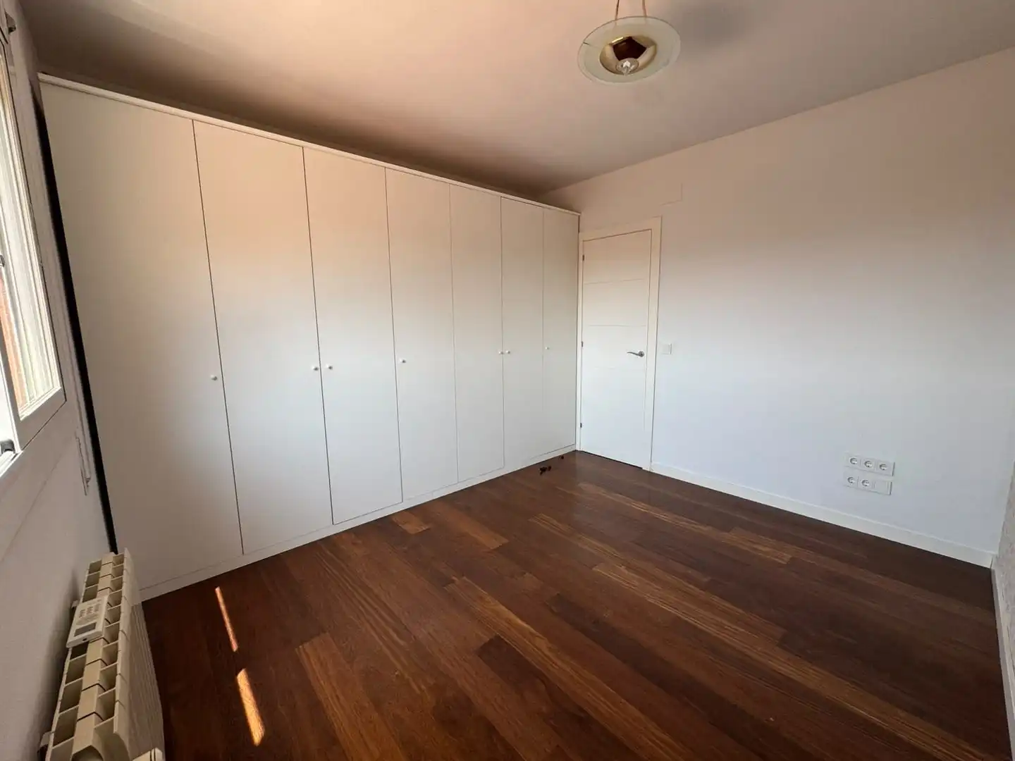Dormitori de Pis en venda en Molins de Rei amb Aire condicionat, Calefacció i Parquet