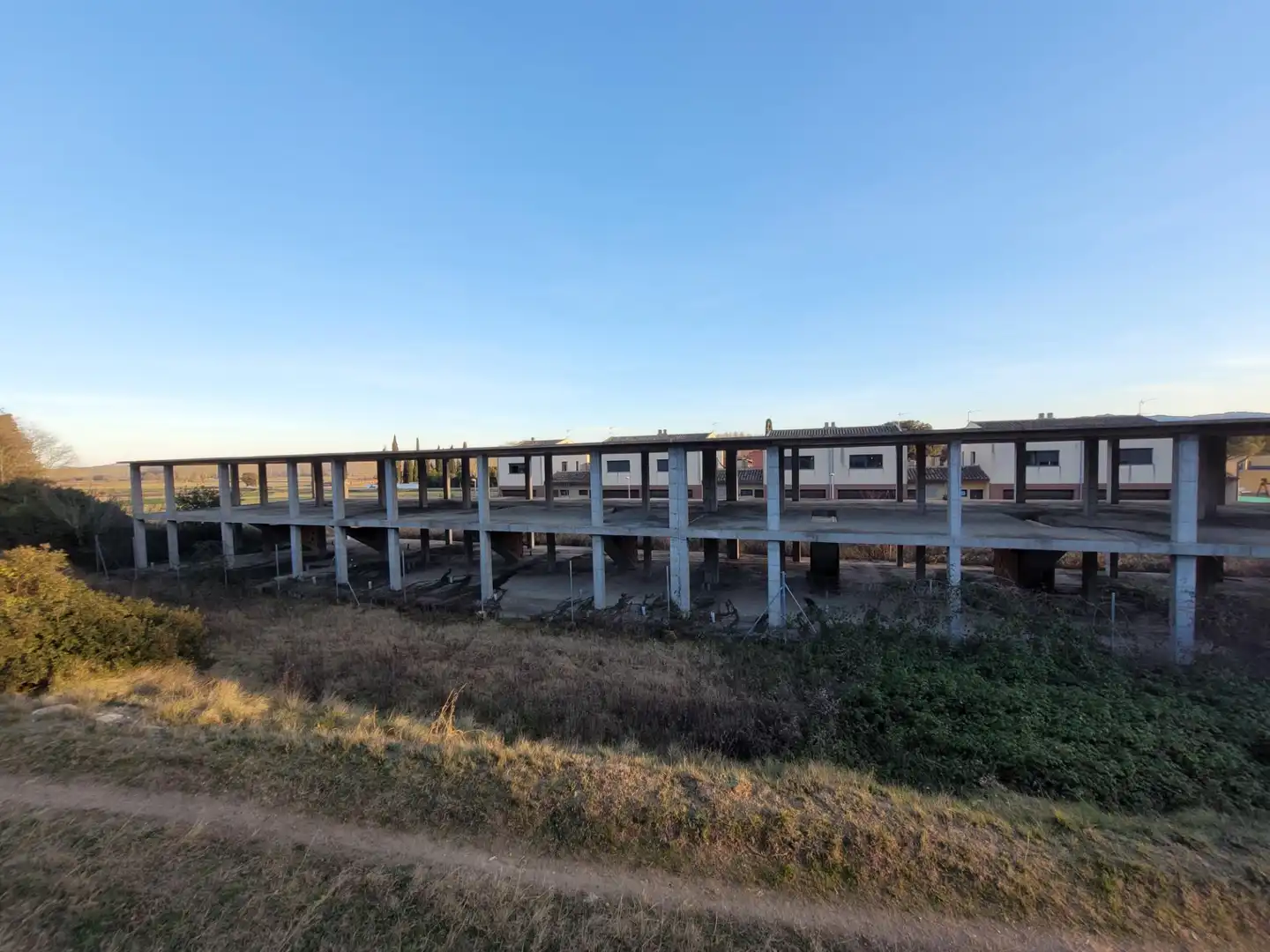Vista exterior de Edificio en venta en Cervià de Ter