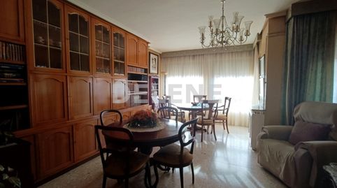2908 PISO CON GARAJE Y BALCÓN, ZONA GRAN VÍA