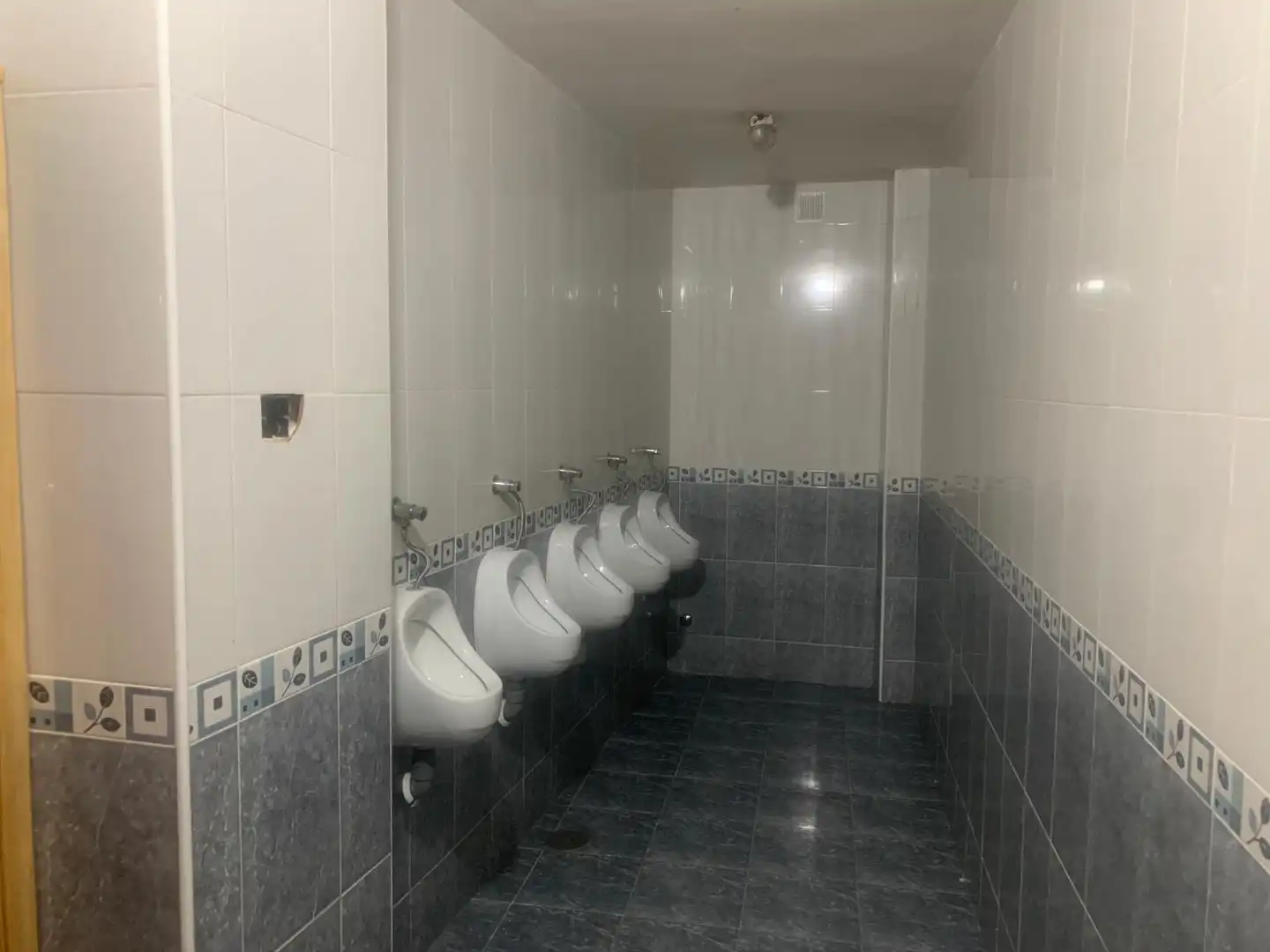 Bany de Local en venda en Riolobos