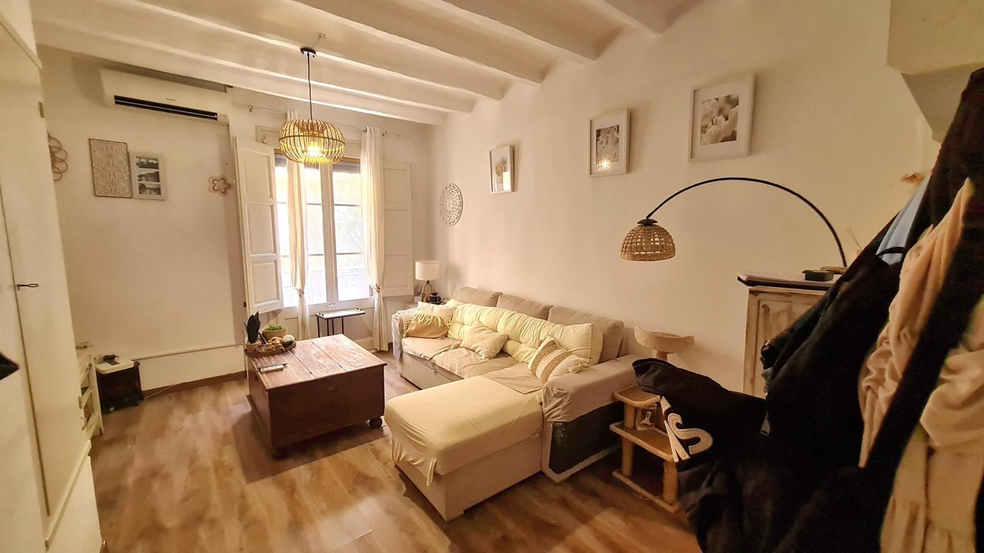 Sala d'estar de Casa o xalet en venda en Reus amb Aire condicionat, Parquet i Terrassa