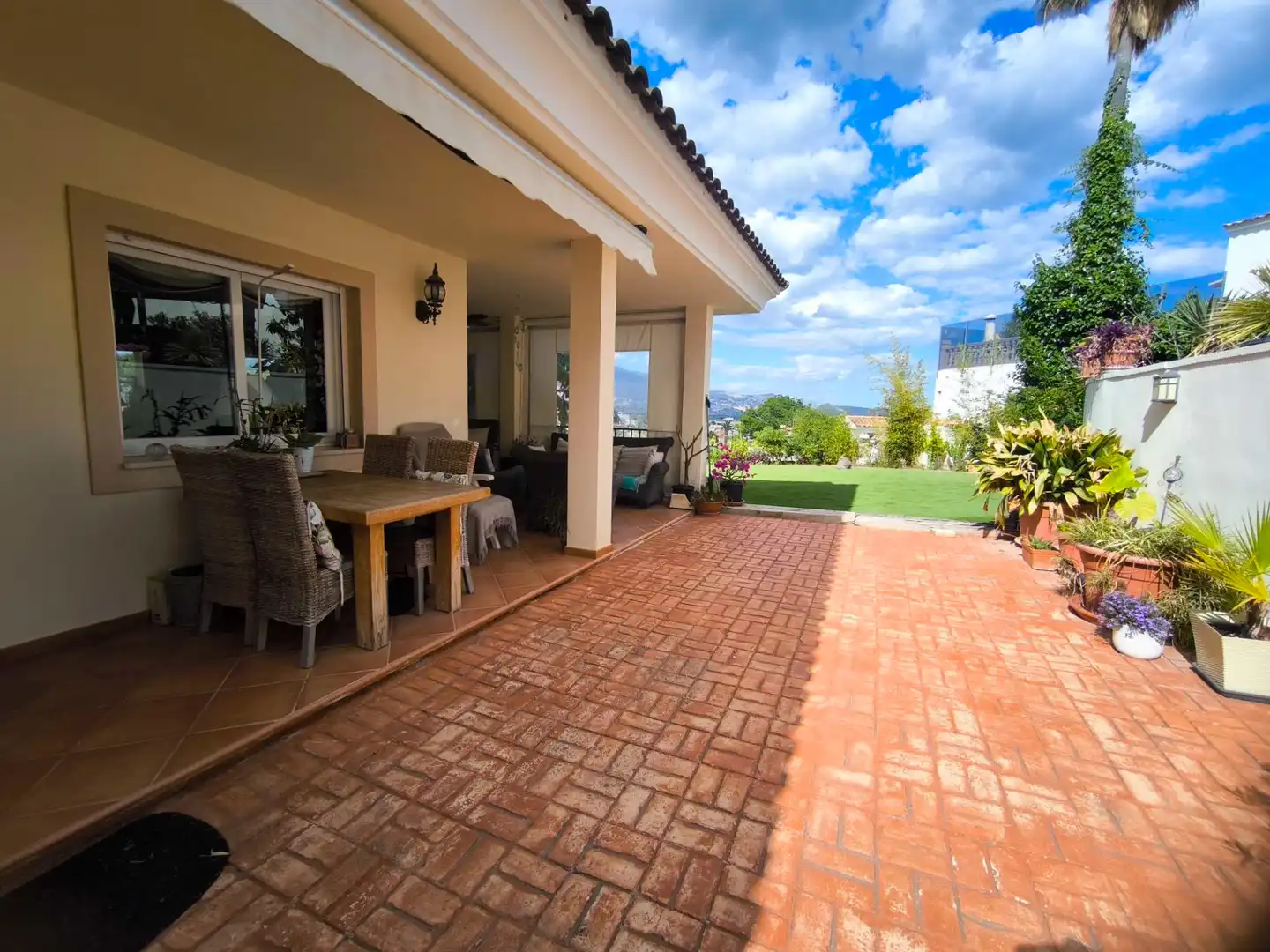 Terrassa de Casa o xalet en venda en L'Alfàs del Pi amb Aire condicionat, Calefacció i Jardí privat