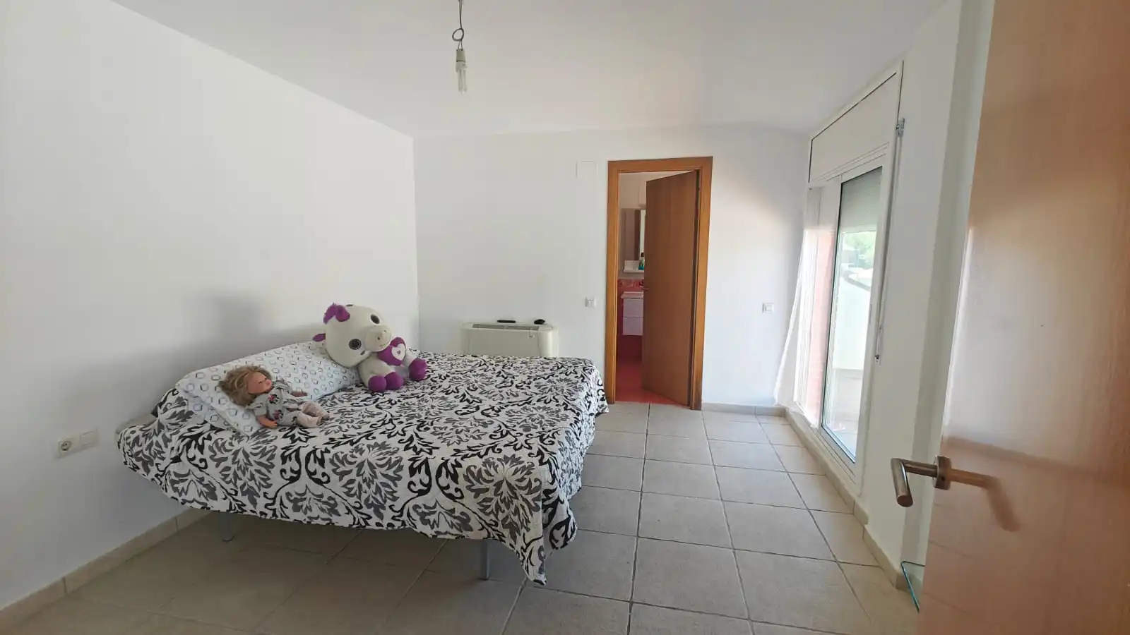 Schlafzimmer von Haus oder Chalet zum Verkauf in Castellet i la Gornal mit Klimaanlage, Heizung und Privatgarten