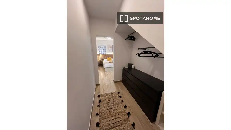 Habitació a Gavà, Barcelona