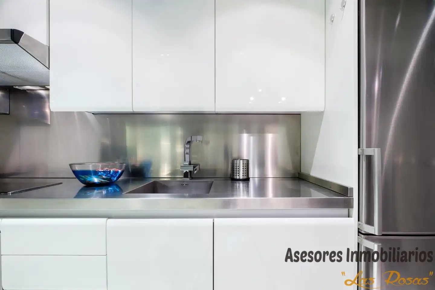 Cocina de Planta baja en venta en Madrid con Aire acondicionado y Calefacción