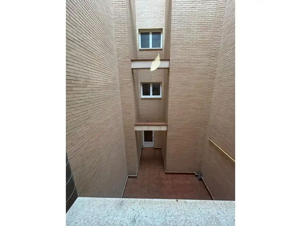 Vista exterior de Apartament en venda en Puertollano