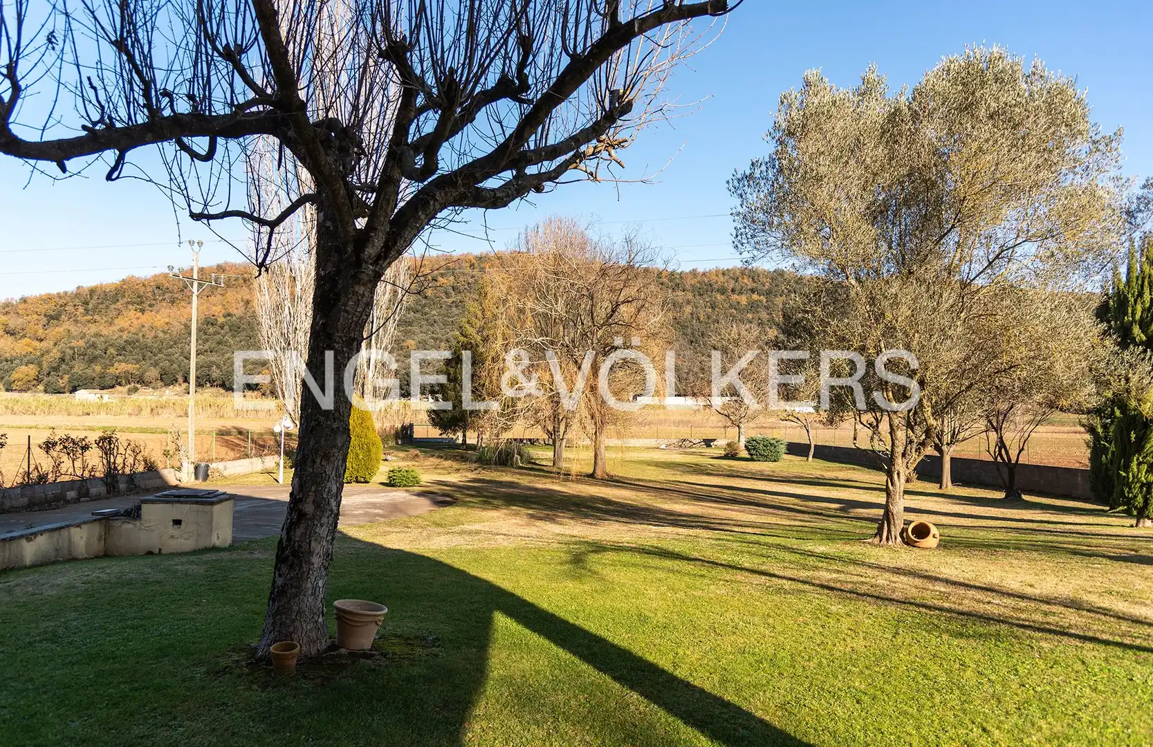 Casa o xalet en venda en La Vall d'en Bas amb Aire condicionat, Calefacció i Jardí privat
