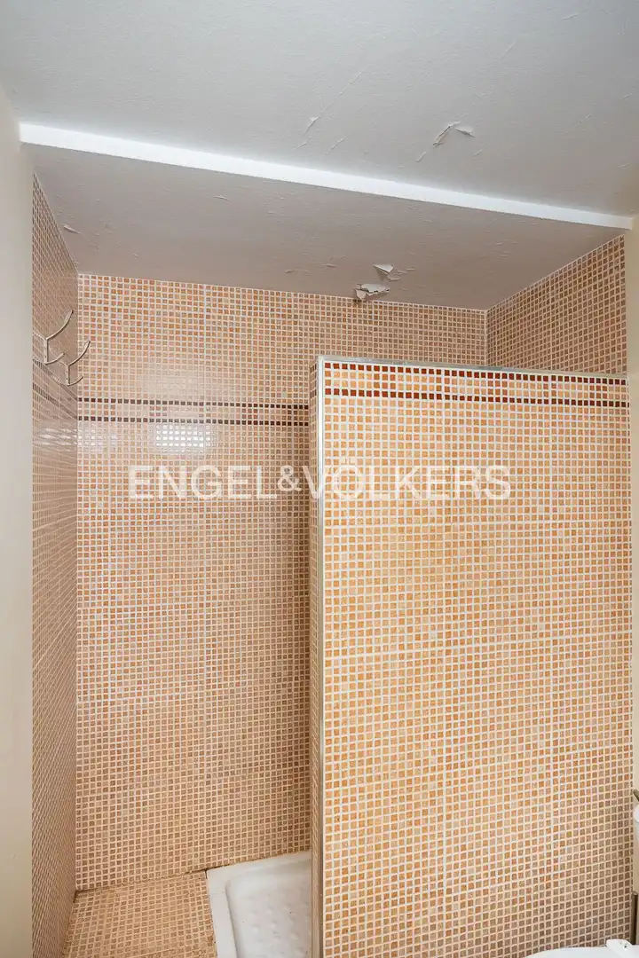 Bathroom of Flat for sale in Sevilla  with Heating, Swimming Pool and Balcony