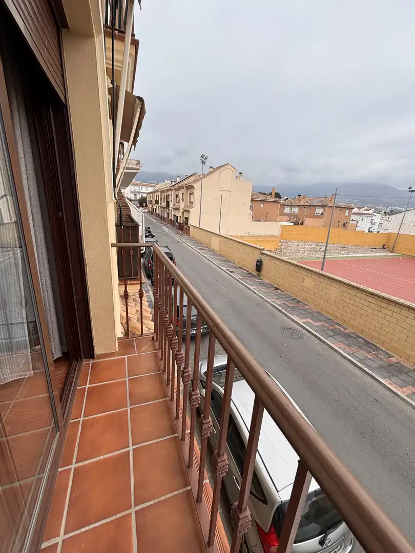Vista exterior de Piso en venta en Las Lagunas