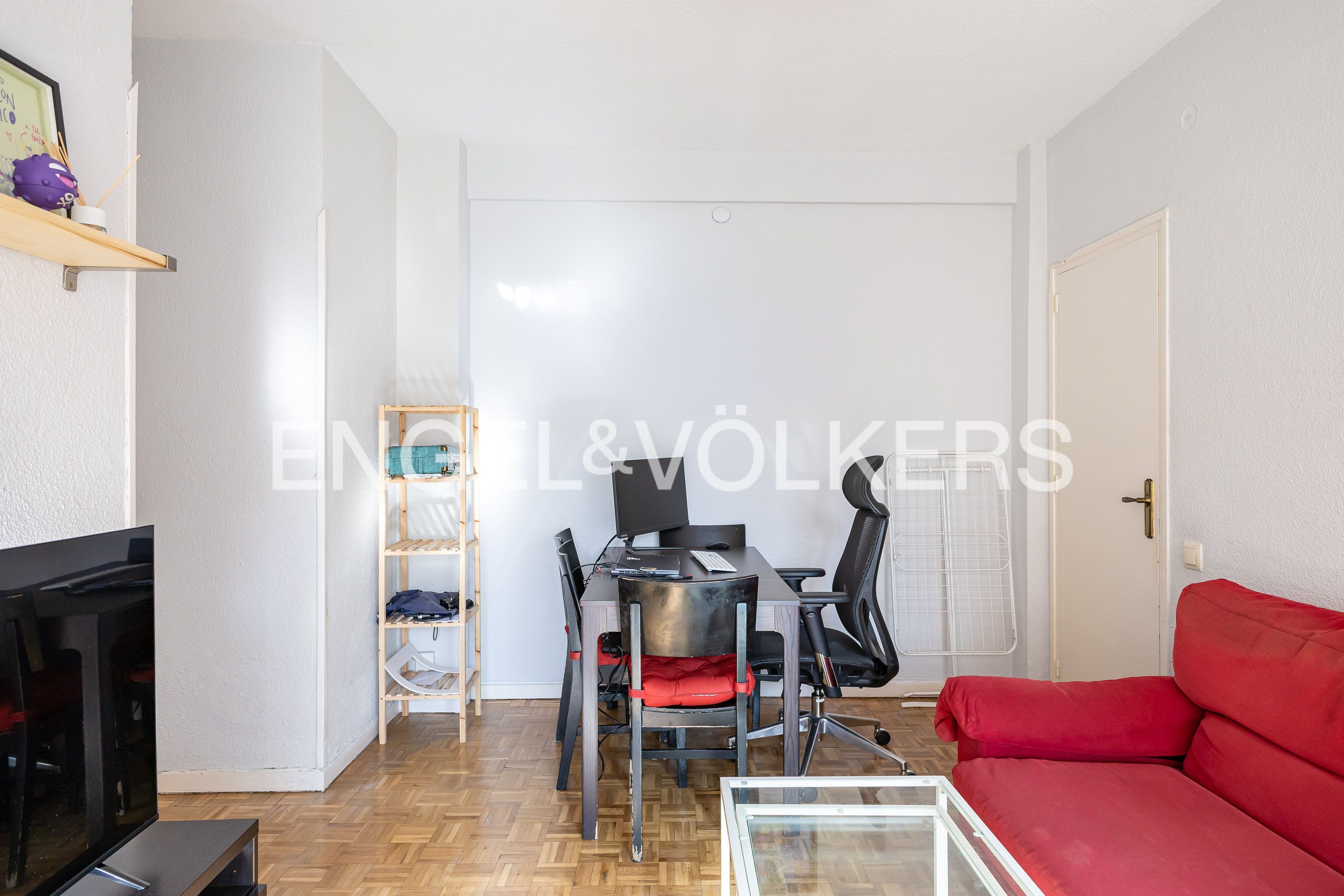Living room of Apartment for sale in  Madrid Capital  with Air Conditioner, Heating and Terrace