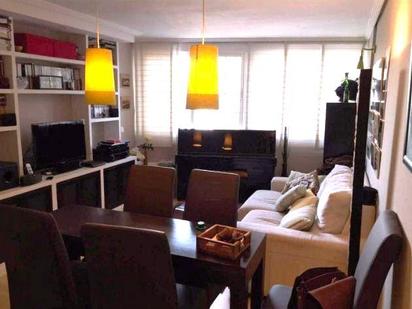 Living room of Flat for sale in  Madrid Capital  with Air Conditioner