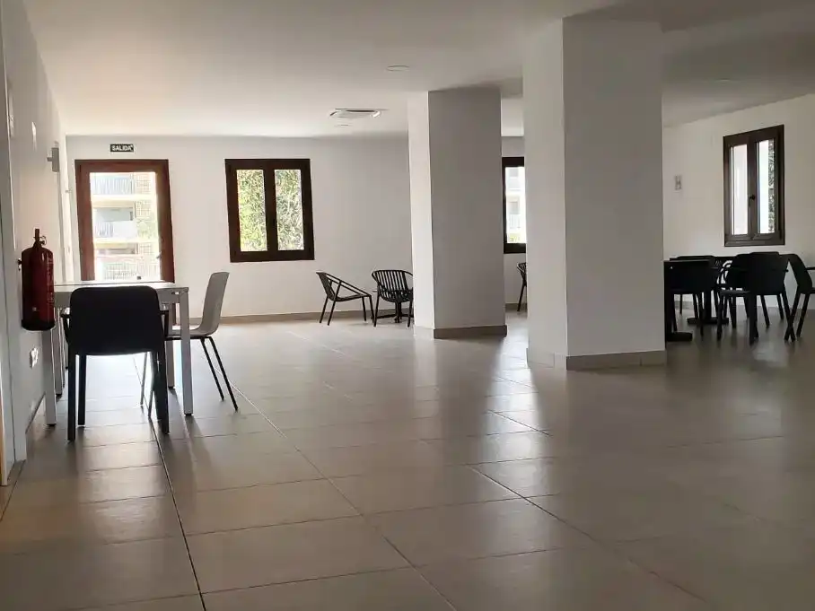 Wohnung zur Miete in Dénia mit Klimaanlage und Schwimmbad