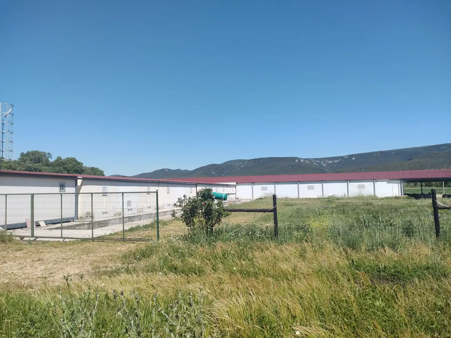 Exterior view of Industrial buildings for sale in Zúñiga