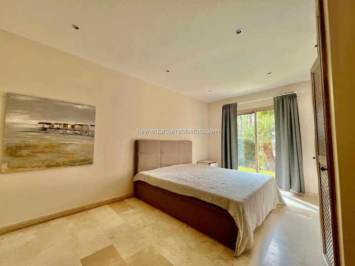 Bedroom of Apartments for rent in Calvià  with Air Conditioner, Private garden and Storage room