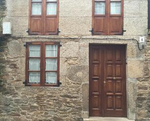 Vista exterior de Casa o xalet en venda en Santiago de Compostela 