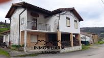 Vista exterior de Casa o xalet en venda en Guriezo amb Jardí privat, Terrassa i Traster