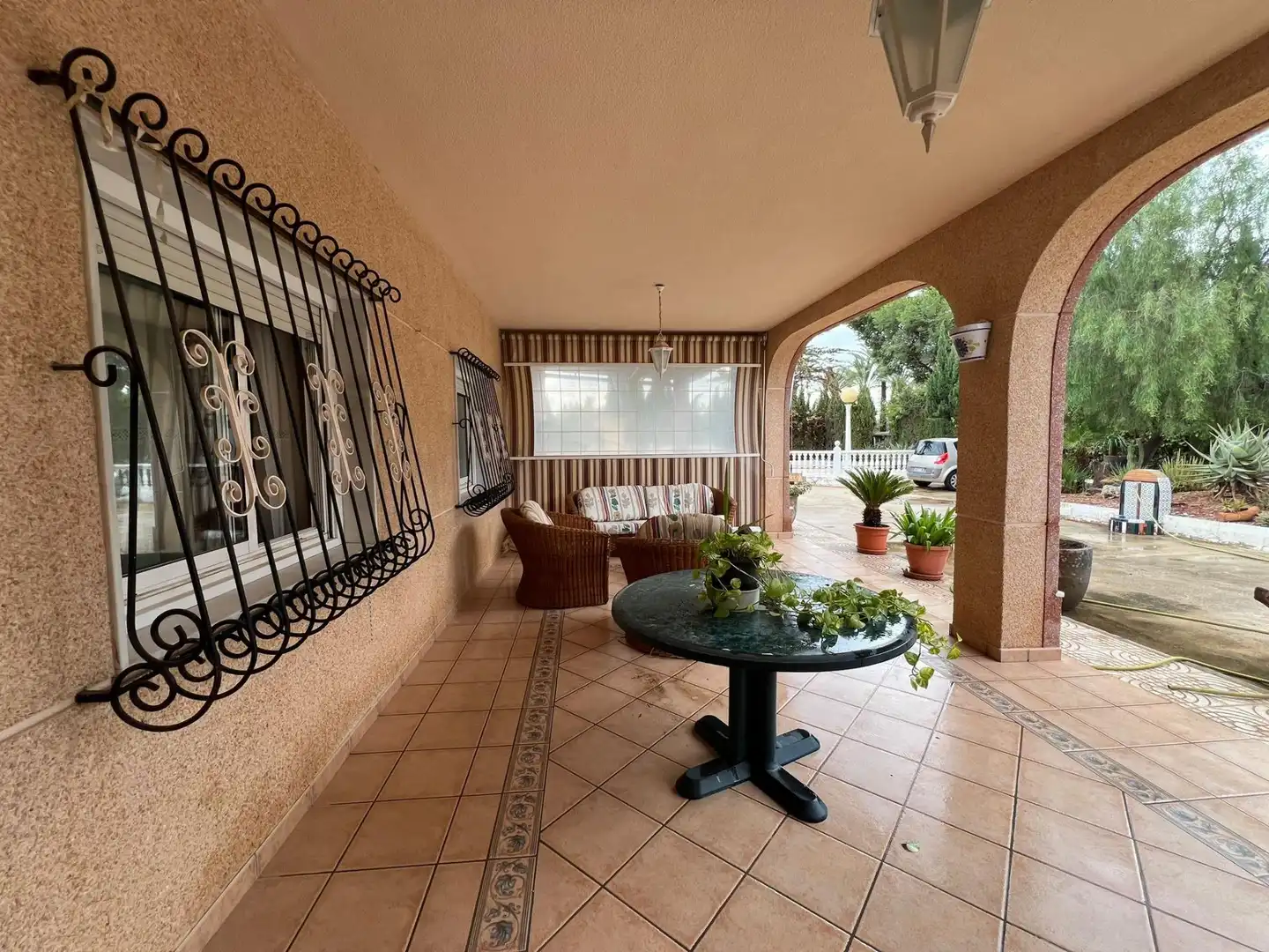 Terrassa de Casa o xalet en venda en Elche / Elx amb Jardí privat, Terrassa i Piscina