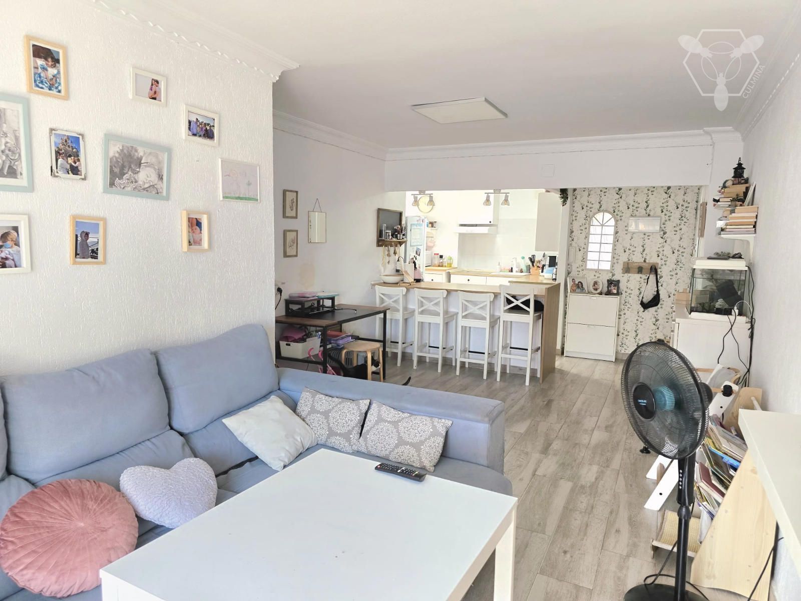 Sala d'estar de Pis en venda en  Huelva Capital amb Terrassa i Moblat