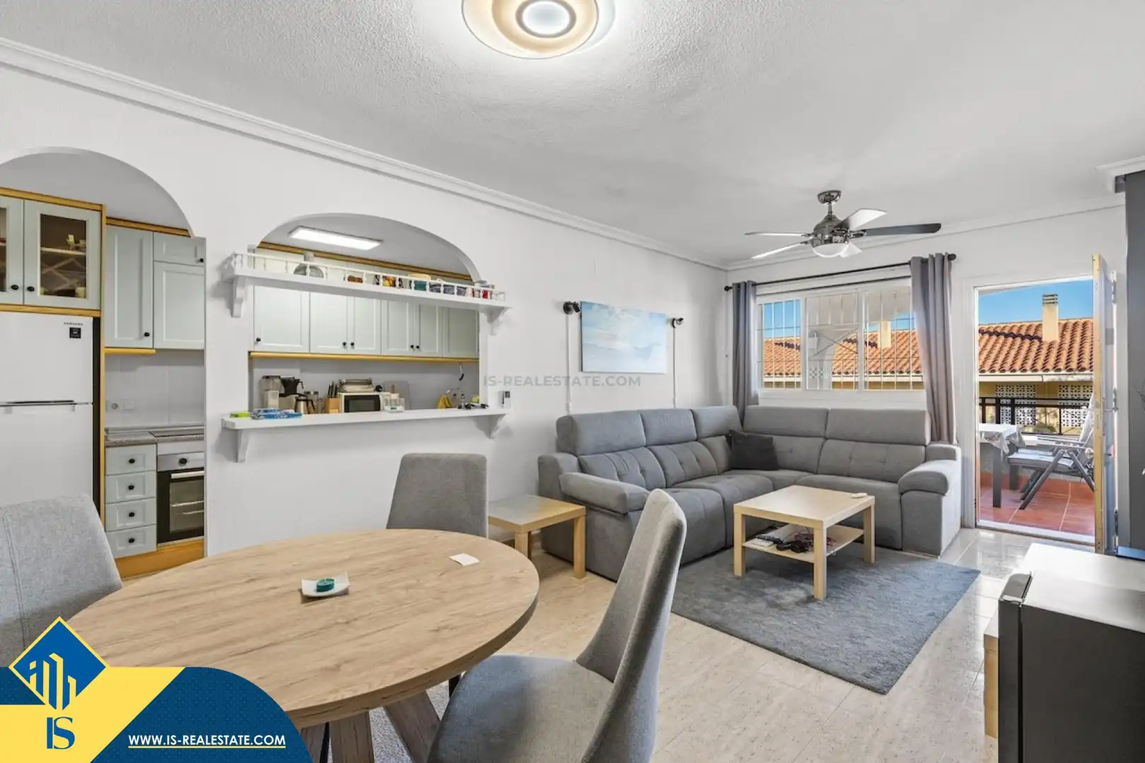 Living room of Flat for sale in Santa Pola  with Terrace, Furnished and Community pool