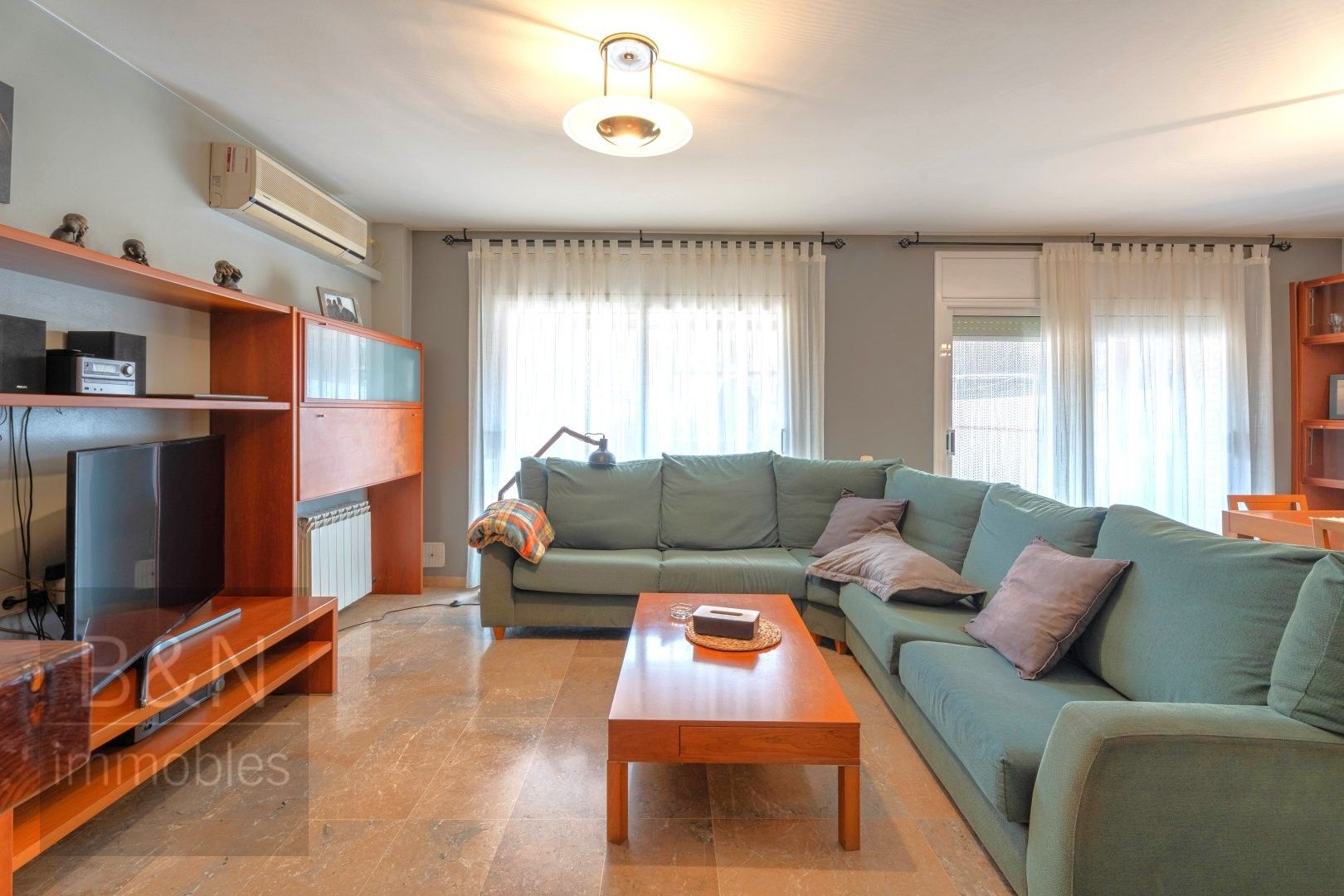 Living room of House or chalet for sale in Terrassa  with Air Conditioner, Heating and Terrace
