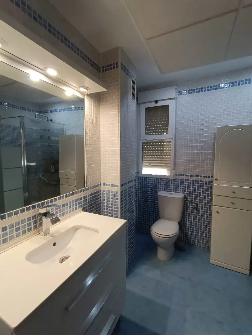 Baño de Ático en venta en Don Benito con Terraza, Trastero y Balcón