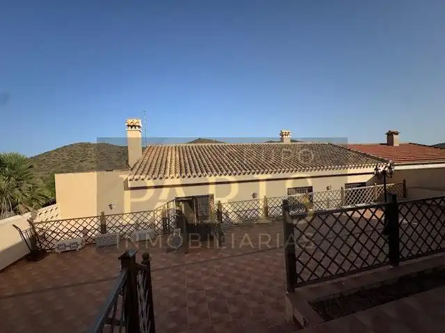 Vista exterior de Casa o xalet en venda en Cartagena amb Moblat
