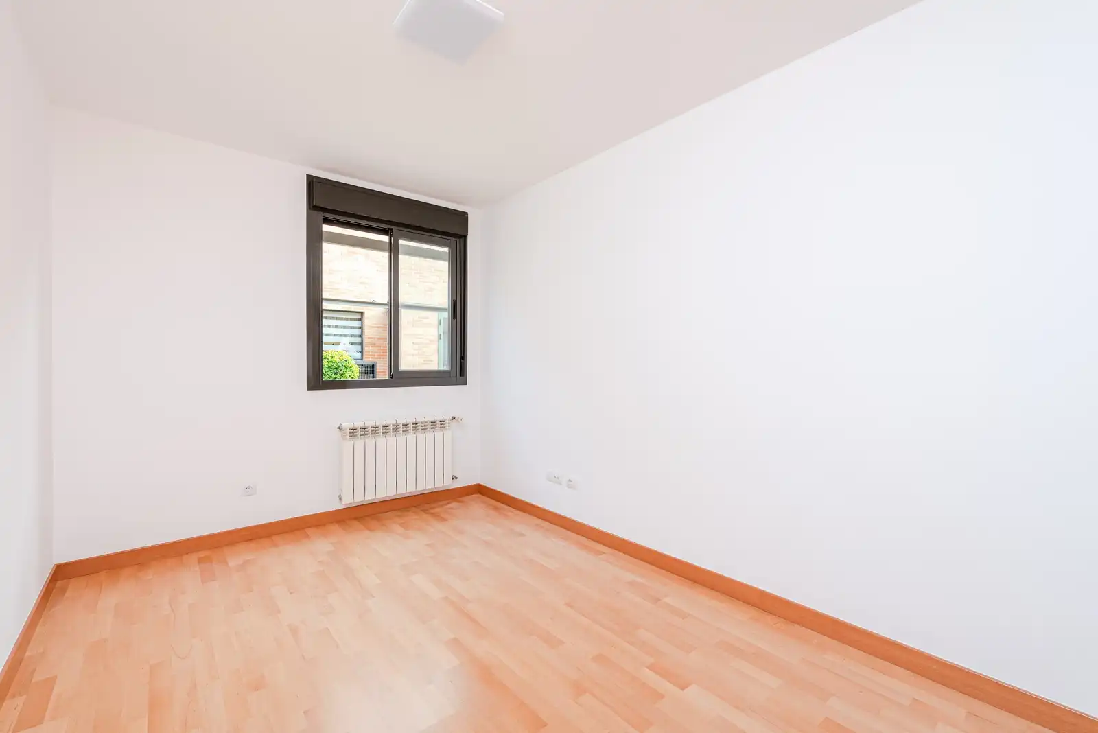 Bedroom of Flat for sale in Torrelodones  with Storage room