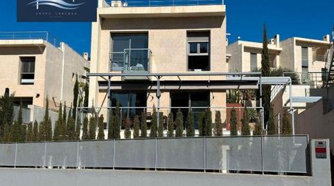 Foto 4 de Casa o xalet en venda a Avinguda del Carritxal, Pueblo Acantilado - Lanuza, Alicante