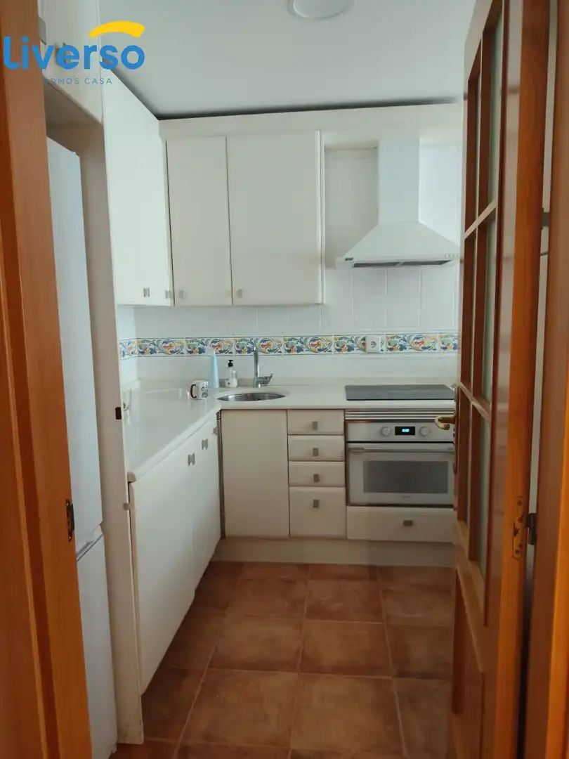 Kitchen of Flat for sale in Burgos  with Furnished