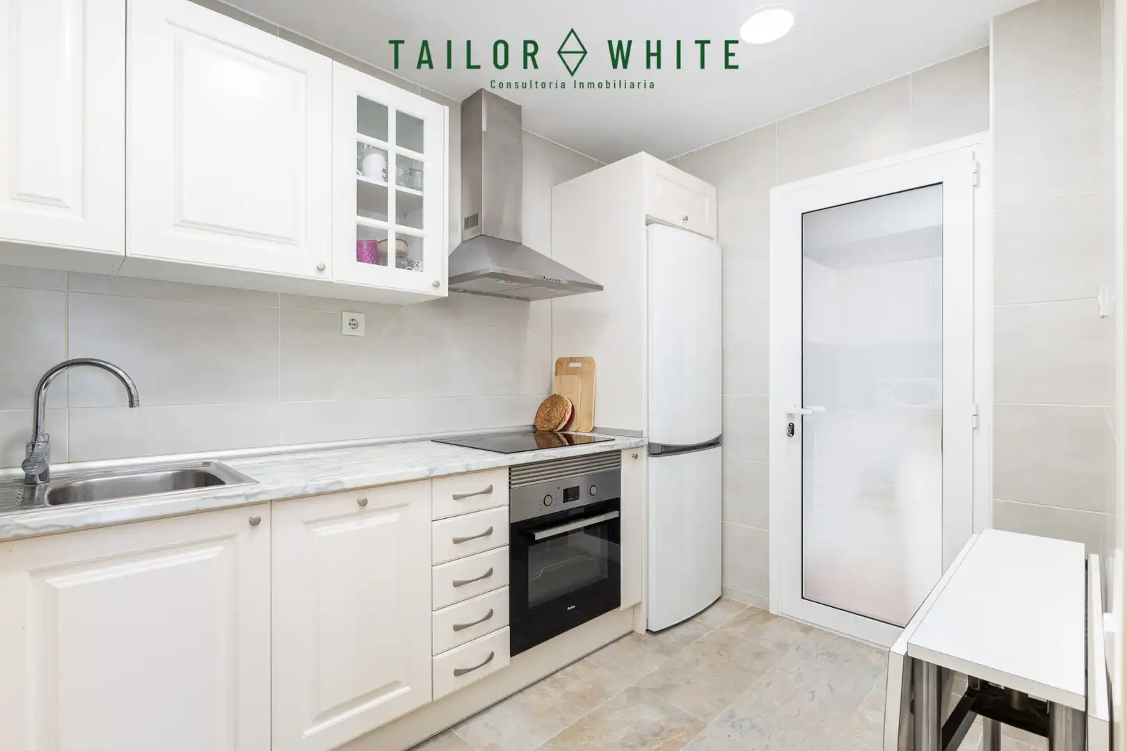 Cocina de Piso en venta en Barcelona con Calefacción y Terraza