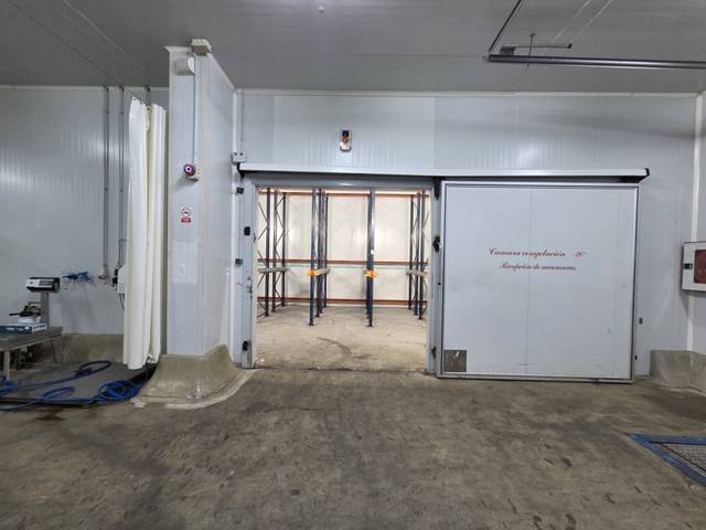 Nave industrial en Alquiler en Los Pinos