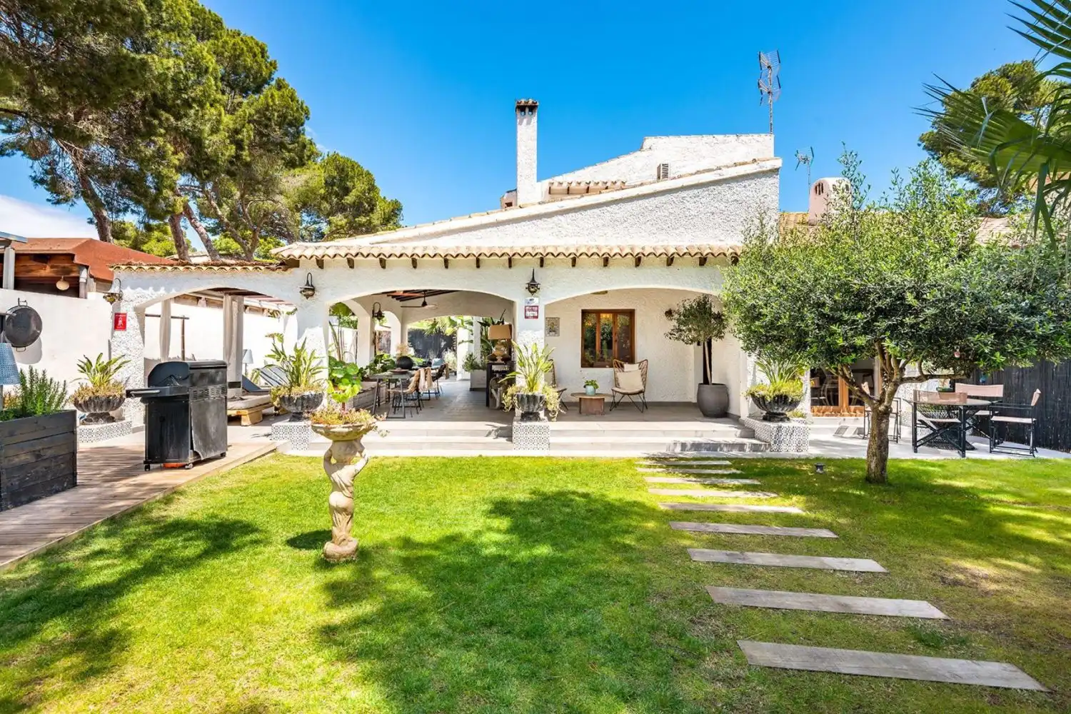 Jardín de Casa adosada en venta en Orihuela con Jardín privado, Terraza y Trastero
