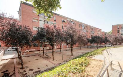 Exterior view of Flat for sale in Sabadell