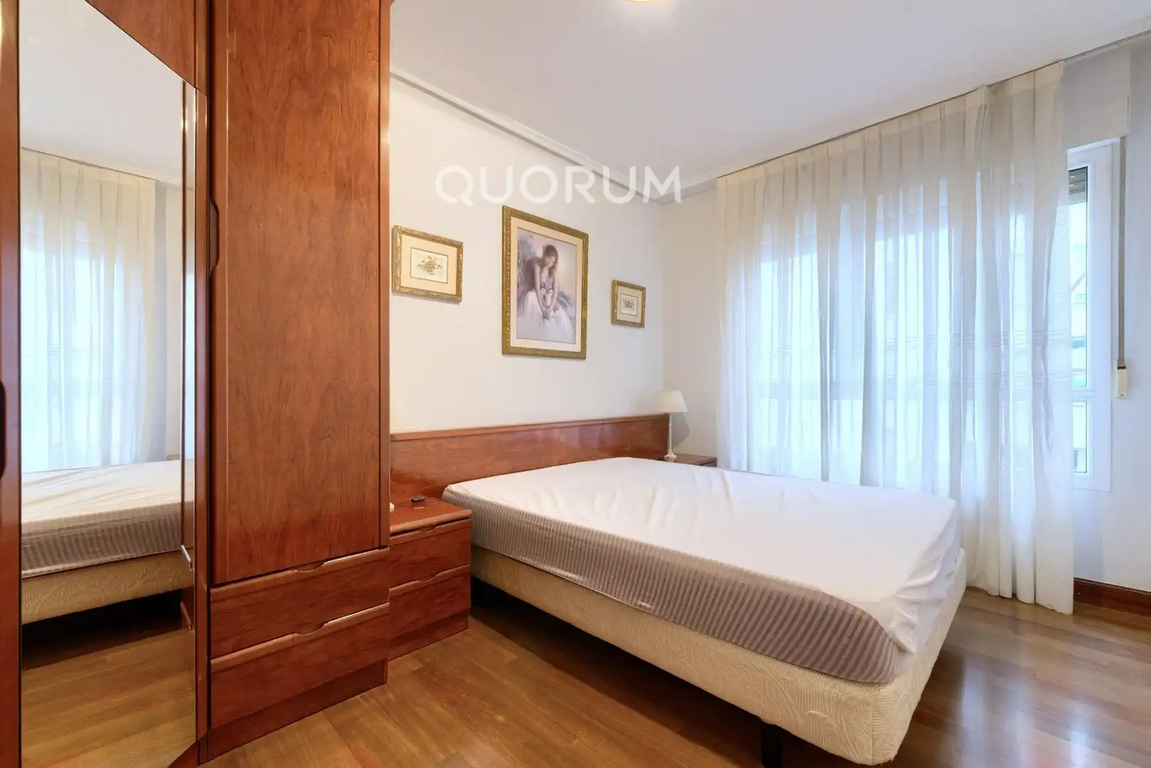 Schlafzimmer von Wohnung zum Verkauf in Basauri  mit Heizung, Möbliert und Balkon