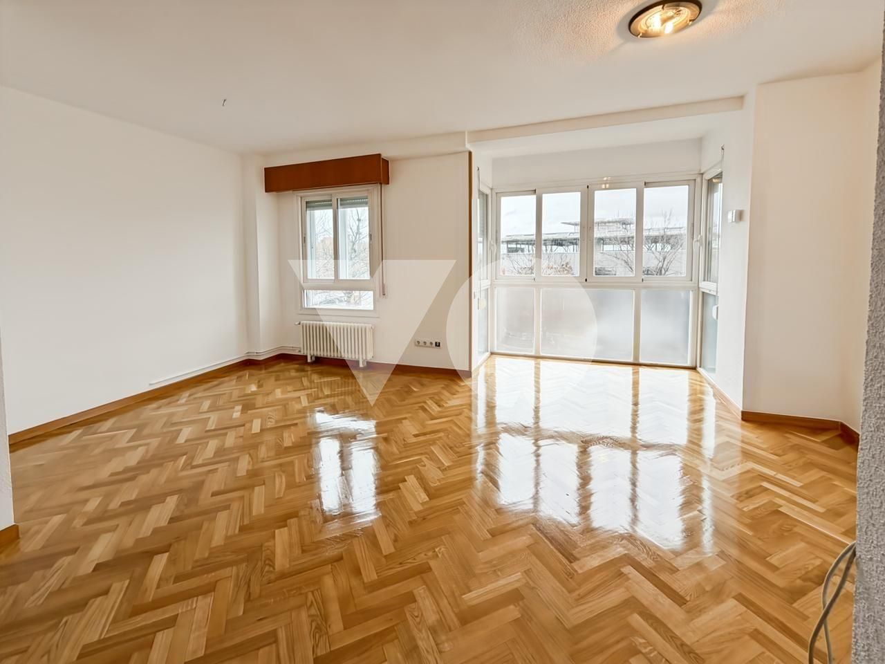 Piso en venta en De Estocolmo, Rosas - Musas