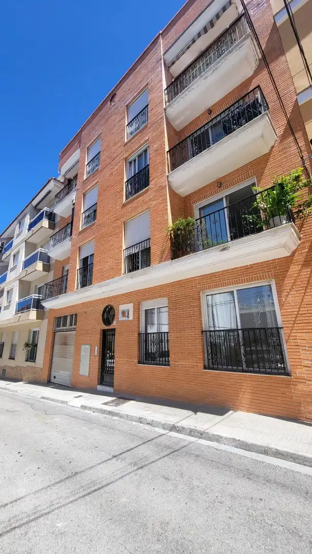 Außenansicht von Wohnung zum Verkauf in Daimús mit Klimaanlage, Heizung und Abstellraum