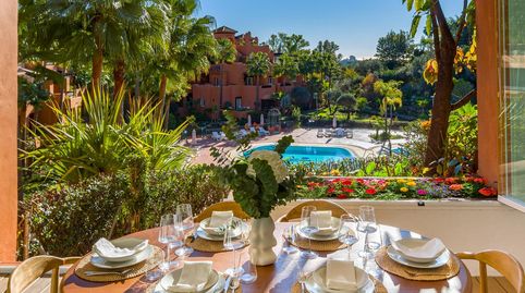 Foto 2 de Apartamento en venta en Los Naranjos, Marbella