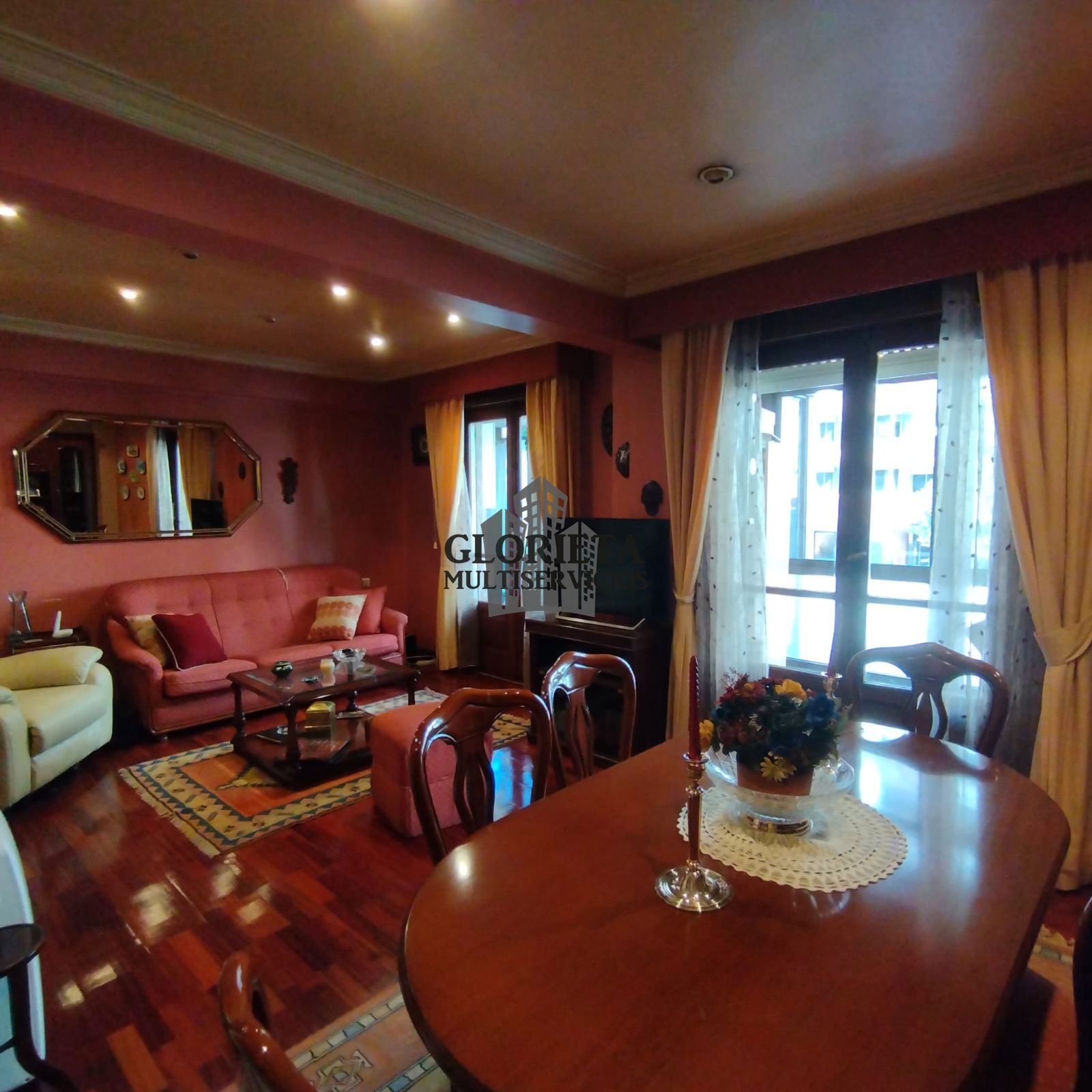 Living room of Flat for sale in Vigo   with Heating and Furnished
