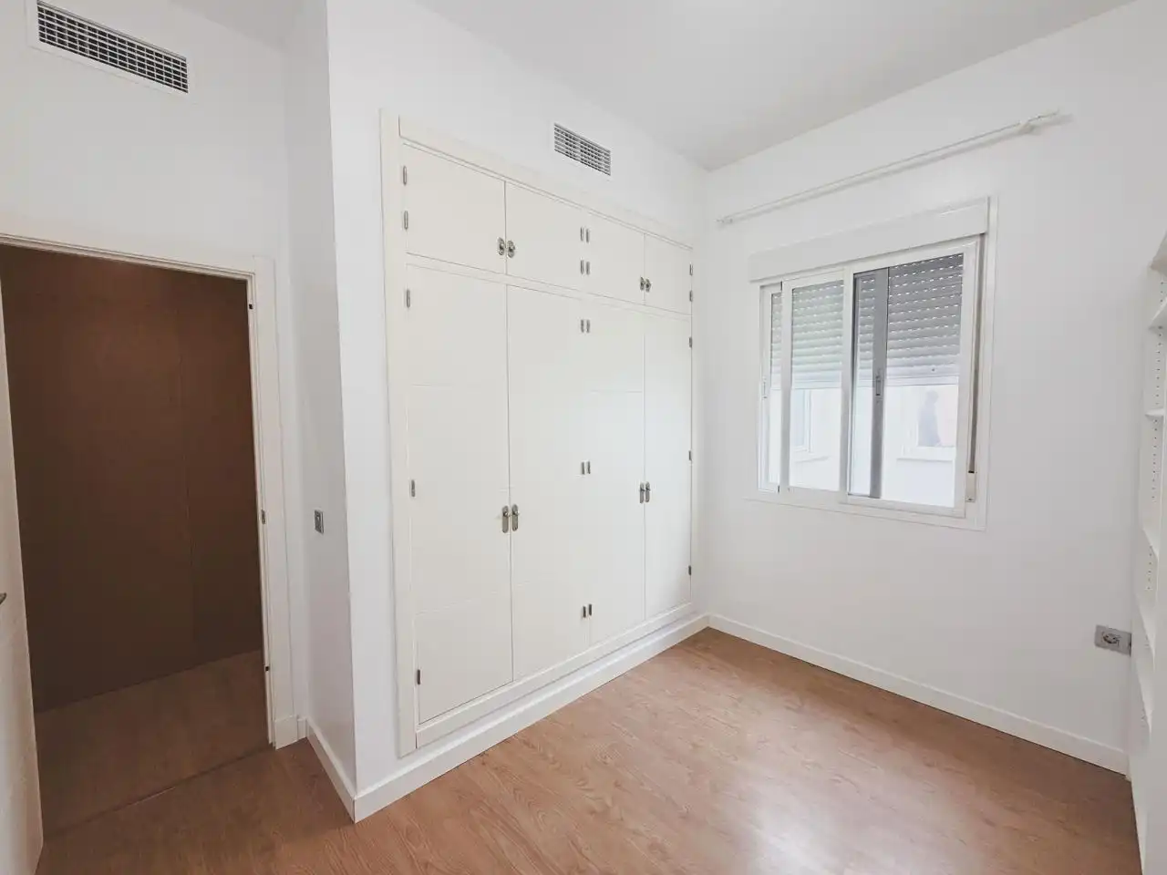 Habitación de Piso en venta en Cádiz con Aire acondicionado, Calefacción y Balcón
