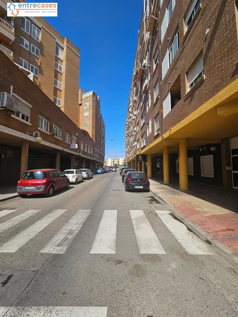 Außenansicht von Büro zur Miete in Sagunto / Sagunt mit Klimaanlage