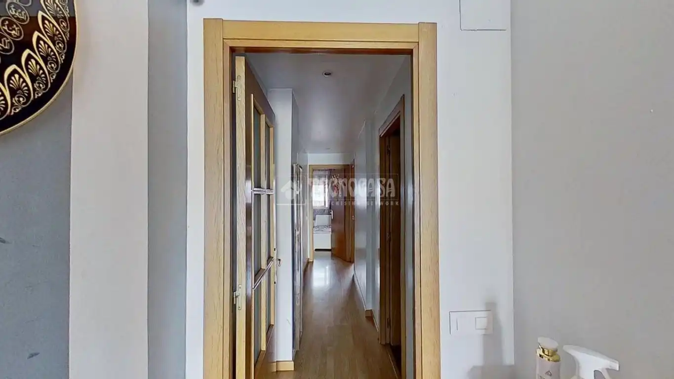 Flat for sale in Manresa  with Terrace and Balcony
