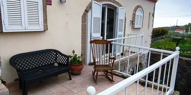 Houses for sale in Calle Era Grande, La Quinta - Taucho