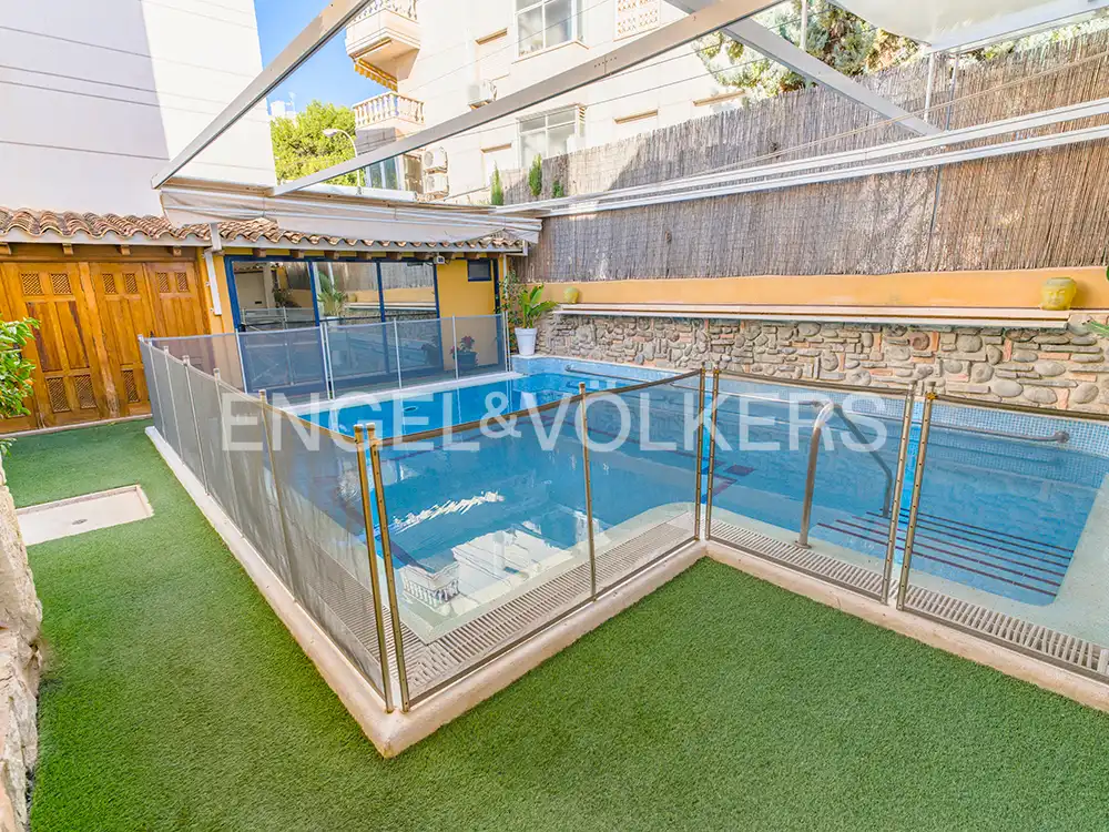 Casa o xalet en venda a Avenida Santiago Bernabéu, Calas Santiago Bernabéu