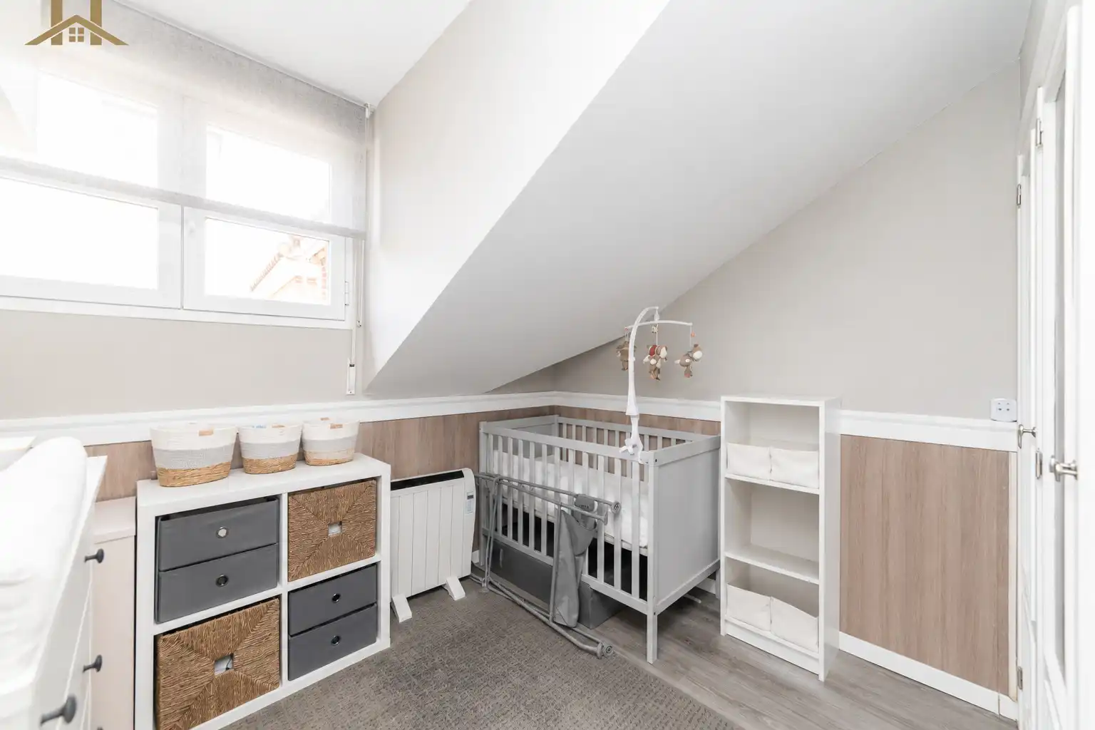 Schlafzimmer von Maisonette zum Verkauf in Sevilla la Nueva mit Klimaanlage, Terrasse und Abstellraum