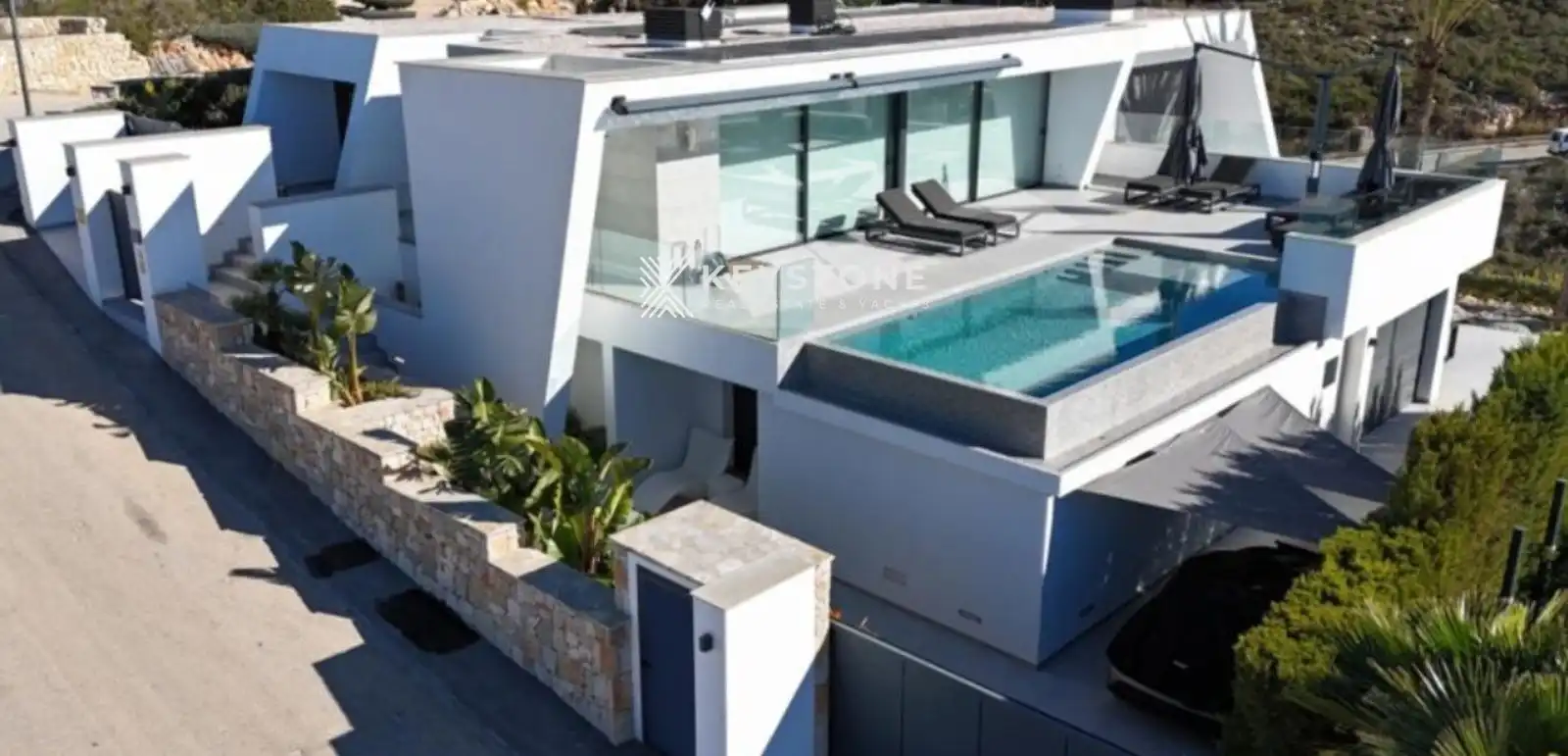 Piscina de Casa o xalet en venda en Alicante / Alacant amb Aire condicionat, Calefacció i Terrassa