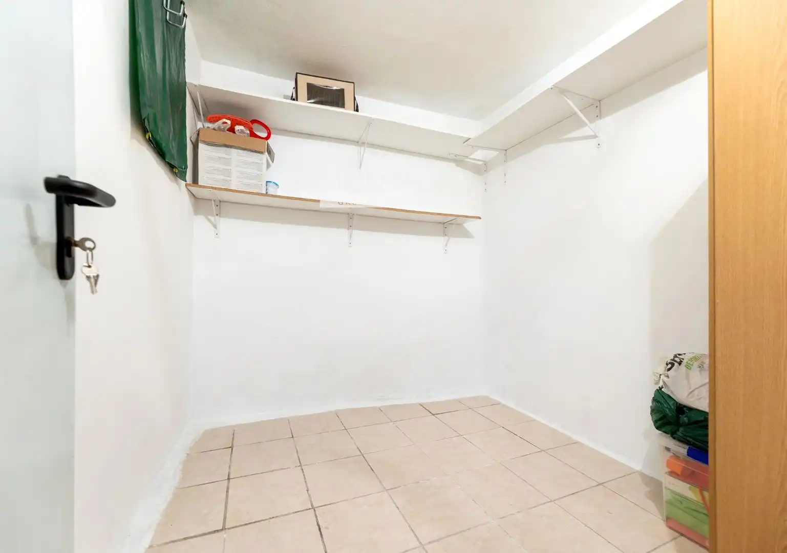 Garage zum Verkauf in Atarfe