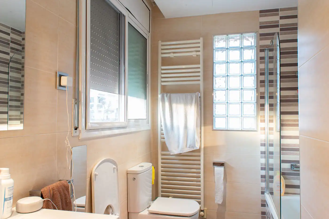 Baño de Casa o chalet en venta en Roda de Berà con Aire acondicionado, Calefacción y Jardín privado